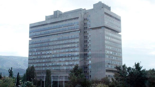 Predator: связанная с ЕΥП сотрудница ЕЛ.ΑΣ. уволена за исполнение приказа руководства