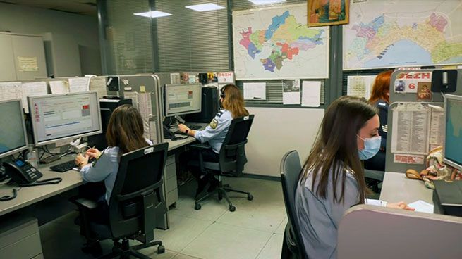 В Греции временно отключился номер полиции «100»: экстренные вызовы перенаправили на 112