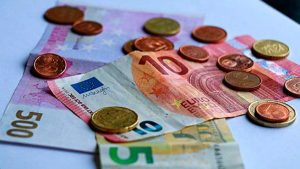 Два сценария повышения пенсий: что рассматривает правительство