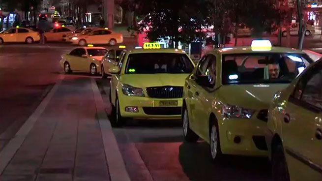 Нападение на таксиста в Эгалео: преступники ударили ножом и угнали автомобиль