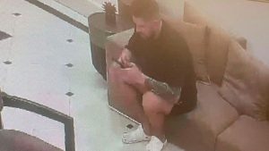 Стамбул: В Босфоре обнаружено тело российского пловца без головы и конечностей!