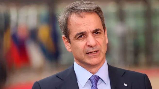 Мицотакис запускает пересмотр Конституции: попытка перезапуска системы