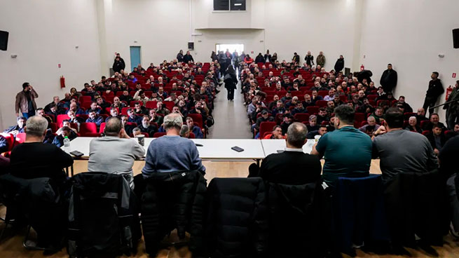 «Проблемы не решены»: фермеры готовят массовый протест в Афинах 3 preview